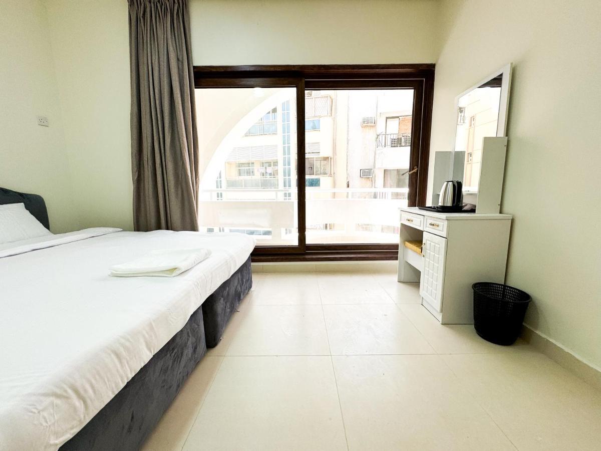 Ras Star Residence - Home Stay Dubai Bagian luar foto