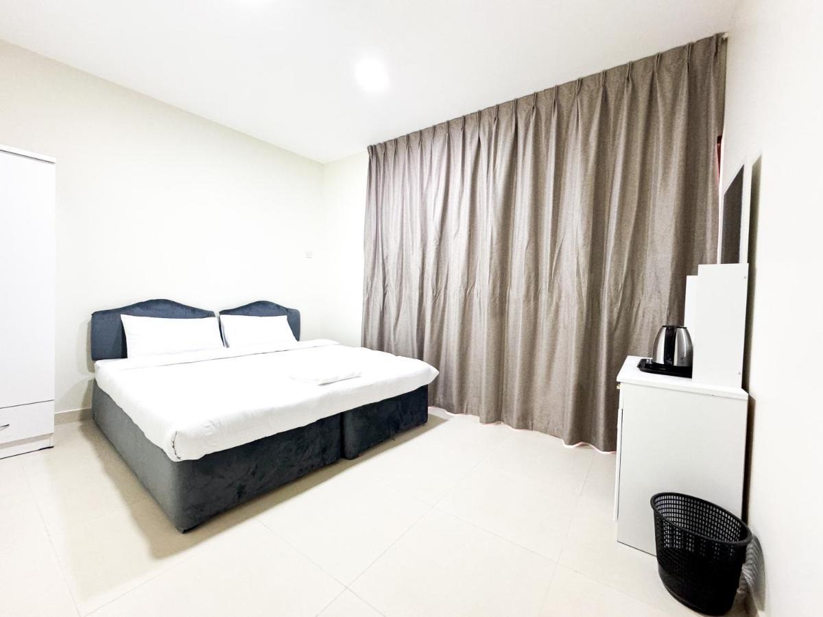 Ras Star Residence - Home Stay Dubai Bagian luar foto